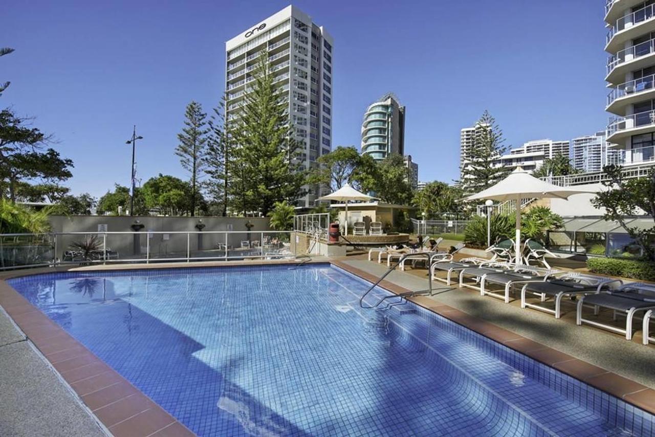Resort Style Beach Apartment- Surfers Paradise Gold Coast Exterior photo